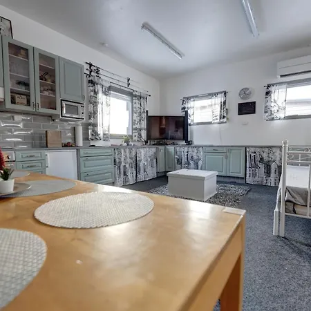 Holiday home Apaja Rovaniemi